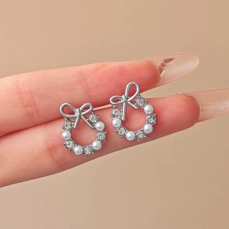 Minimalist Pearl Rhinestone Stud Earrings for Women – Elegant Round Bow Design