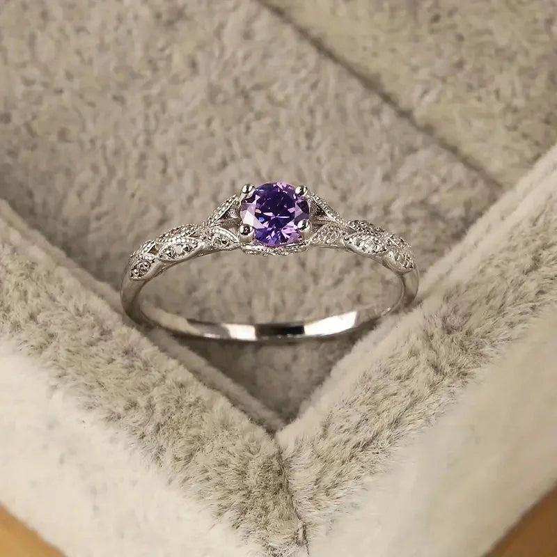 Elegant Cubic Zirconia Fashion Ring for Women – Minimalist Trendy Wedding Band