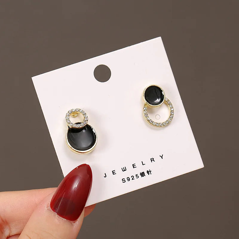 Minimalist Pearl Rhinestone Stud Earrings for Women – Elegant Round Bow Design