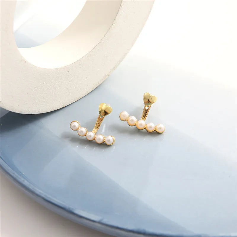 Elegant Gold Heart Pearl Stud Earrings for Women – Korean Fashion 2025 Jewelry