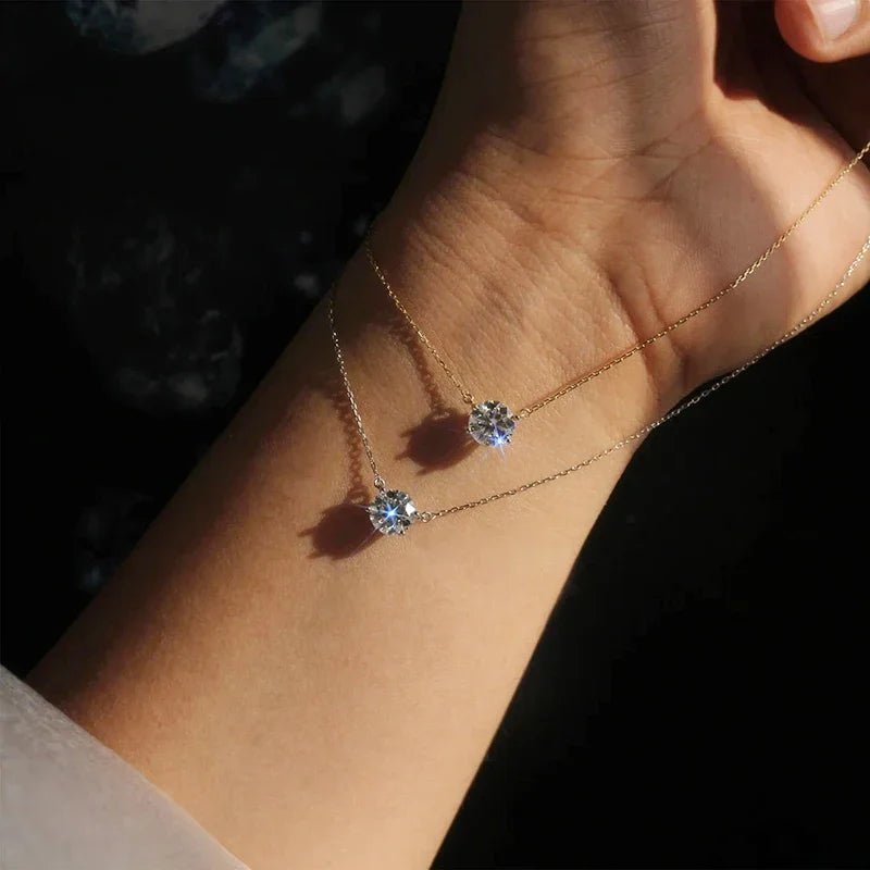 Round Cubic Zircon Pendant Necklace for Women – Elegant Sparkling Chain Jewelry for Weddings & Parties