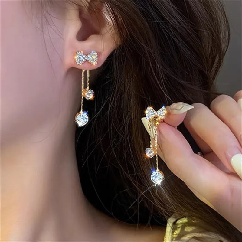 Elegant Gold Heart Pearl Stud Earrings for Women – Korean Fashion 2025 Jewelry