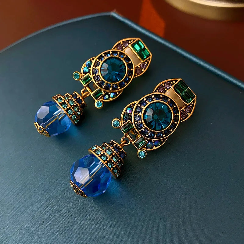 Luxury Rhinestone Blue Crystal Clip Earrings for Women – Vintage Sparkle Charm Jewelry
