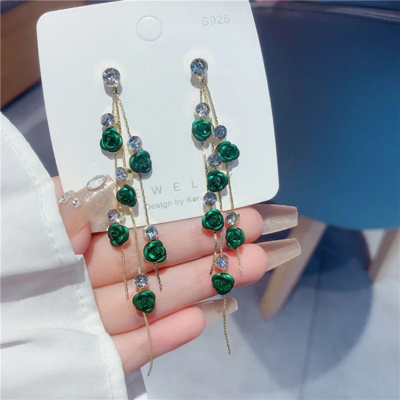 Retro Rose Long Drop Earrings for Women – Diamond Inlaid Romantic Daily Accessories (2PCS)