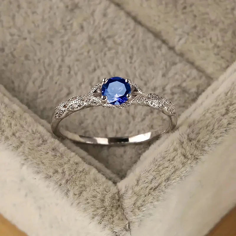 Elegant Cubic Zirconia Fashion Ring for Women – Minimalist Trendy Wedding Band