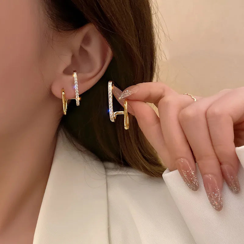 Elegant Gold Heart Pearl Stud Earrings for Women – Korean Fashion 2025 Jewelry